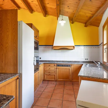 El Moli De Canellas Country house Sagas